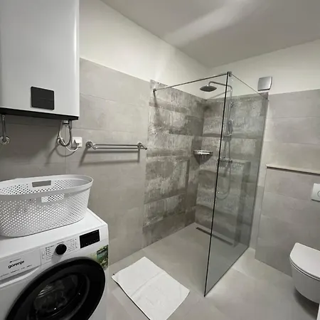 Appartement Adria *